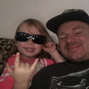 Meet your Posher, Eric